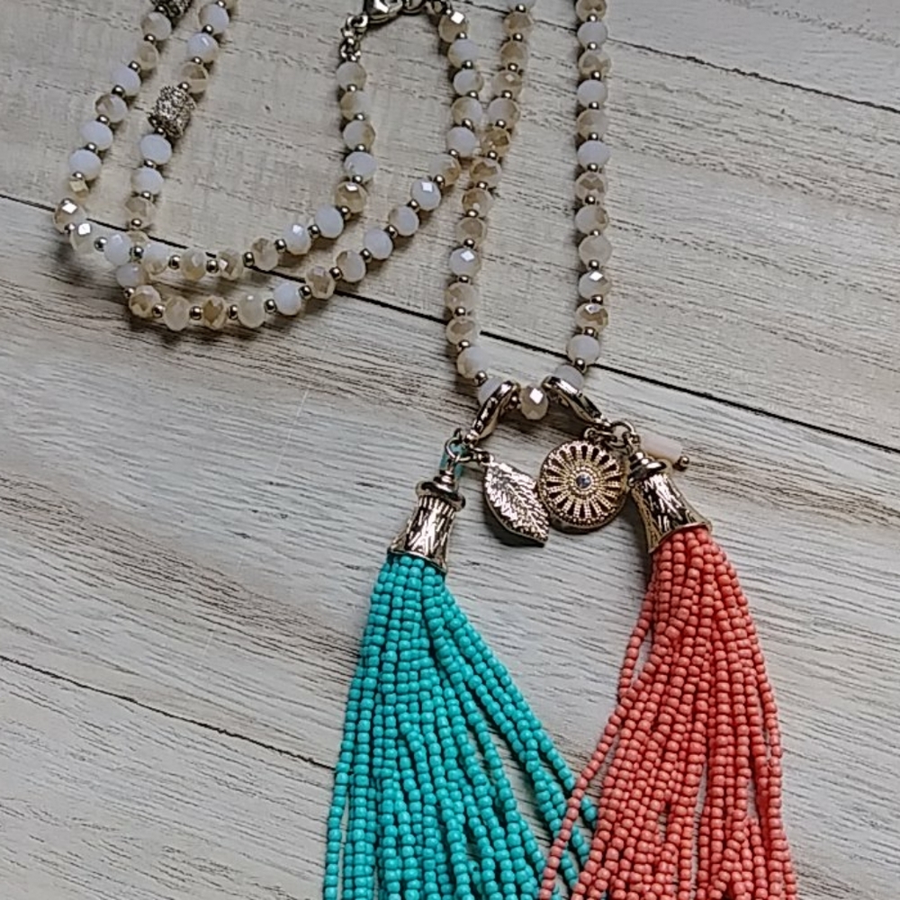 Premier Designs fringe necklace